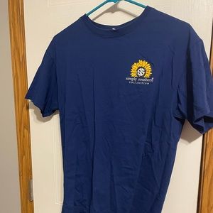 Simply southern navy T-shirt, size medium